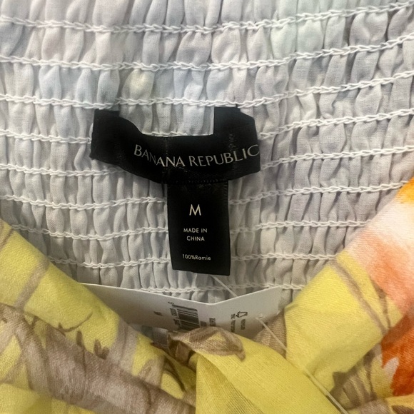 Banana Republic Size Medium Ramie Twist Front Shirt - Picture 6 of 7